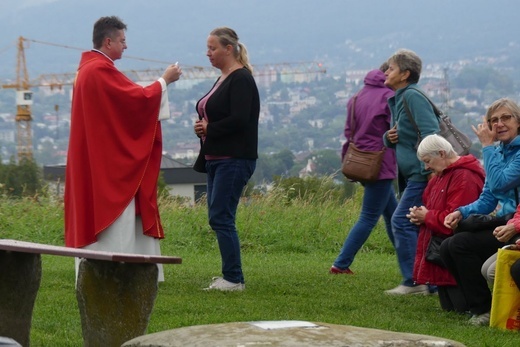 Msza św. za Bielsko-Białą pod Krzyżem na Trzech Lipkach - 2023