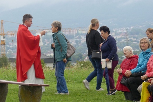 Msza św. za Bielsko-Białą pod Krzyżem na Trzech Lipkach - 2023