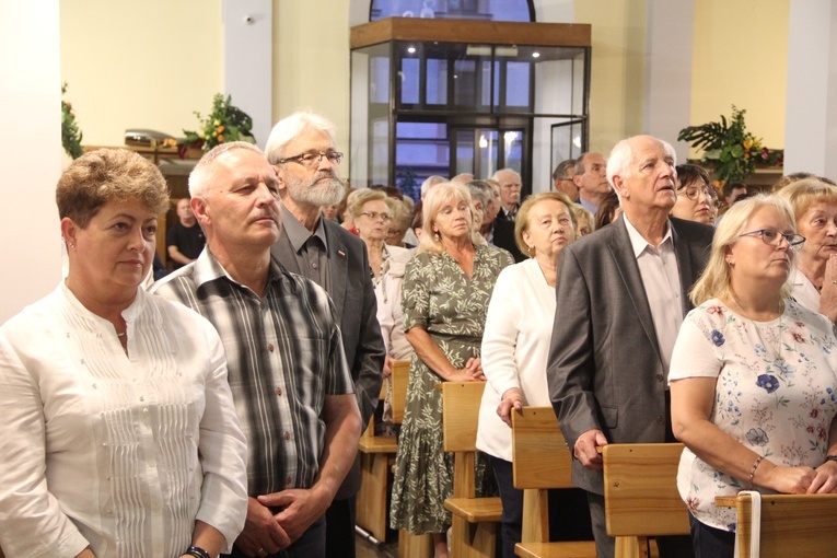 Tarnów. 25-lecie parafii filipinów