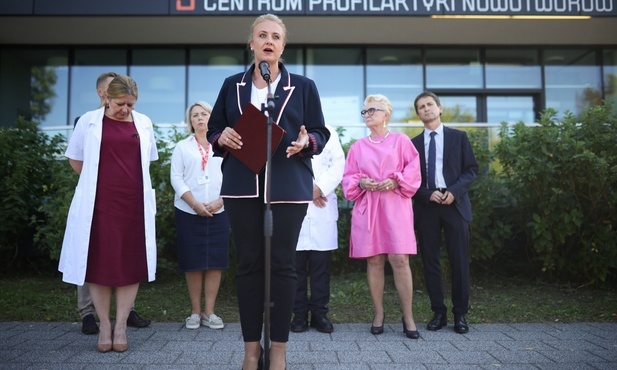 Minister zdrowia: Bezpłatna mammografia dla kobiet w wieku 45-74 lata, cytologia do 64 lat