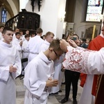 Wręczenie krzyży ceremoniarza