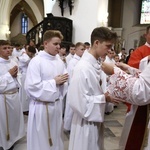 Wręczenie krzyży ceremoniarza