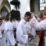 Wręczenie krzyży ceremoniarza