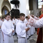 Wręczenie krzyży ceremoniarza