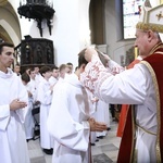 Wręczenie krzyży ceremoniarza