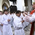 Wręczenie krzyży ceremoniarza