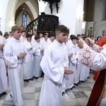 Wręczenie krzyży ceremoniarza