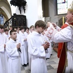 Wręczenie krzyży ceremoniarza