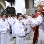 Wręczenie krzyży ceremoniarza