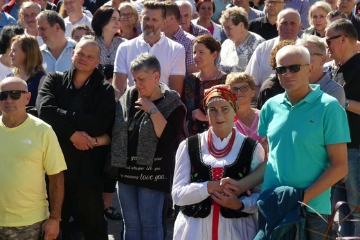 15. Diecezjalna Pielgrzymka Rodzin do Kalwarii Zebrzydowskiej 2023 - Msza Święta