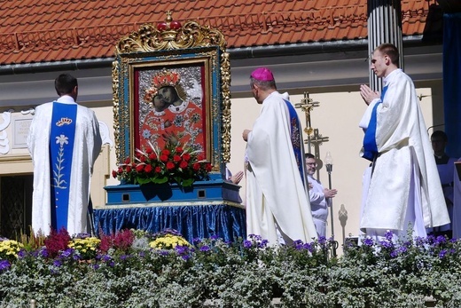 15. Diecezjalna Pielgrzymka Rodzin do Kalwarii Zebrzydowskiej 2023 - Msza Święta