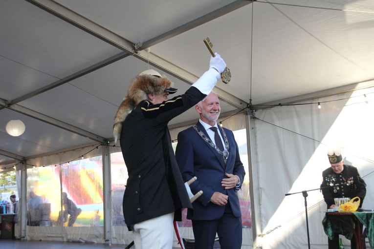 Uroczysta karczma piwna