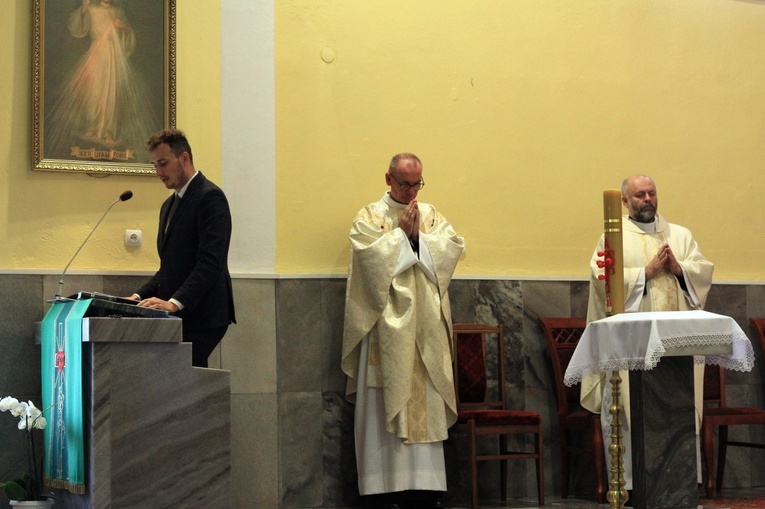 Odsłonięcie tablicy upamiętniającej odsiecz wiedeńską w Rozumicach