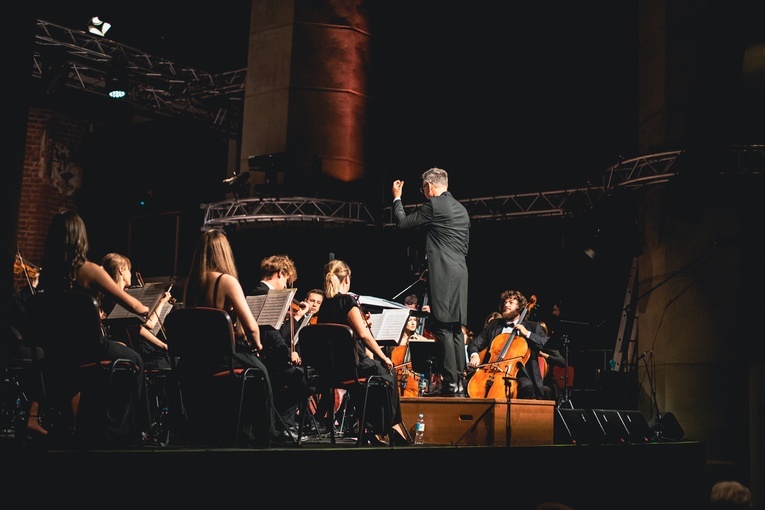 Koncert orkiestry Młodzi-Polscy