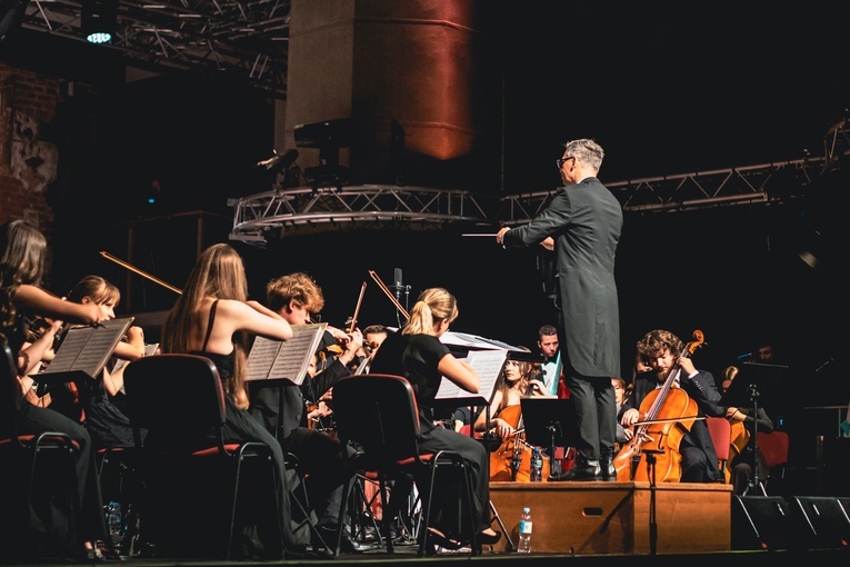 Koncert orkiestry Młodzi-Polscy