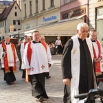 Procesja z relikwiami św. Stanisława i św. Doroty przeszła przez Wrocław