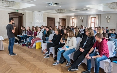 Dla tych, którzy towarzyszą młodym ludziom 