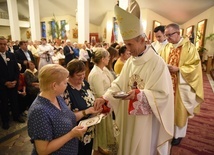 Wielka jest przestrzeń bezgotówkowej pomocy