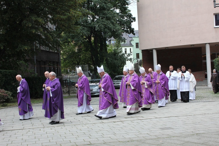 Uroczystości pogrzebowe śp. bp. Jan Wieczorka