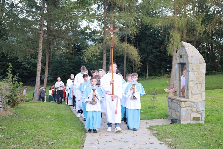 Dróżki Świąt Maryjnych