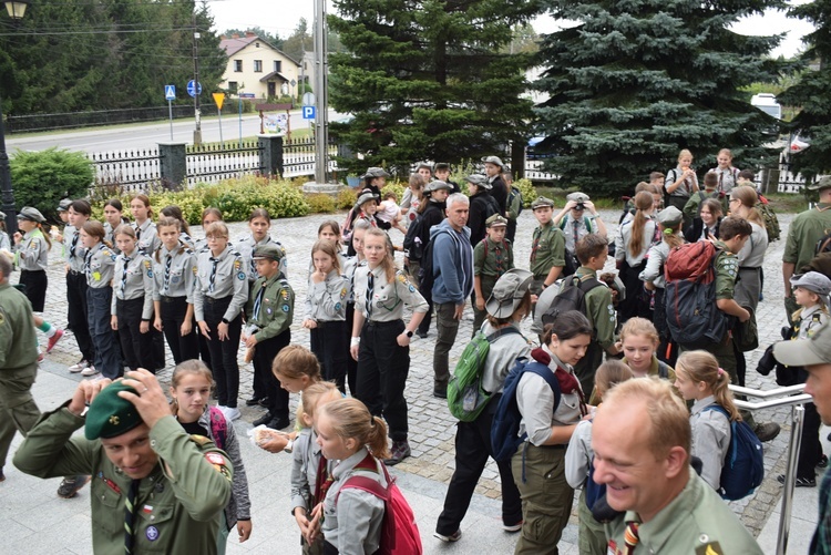 Inauguracja nowego roku harcerskiego w Pysznicy