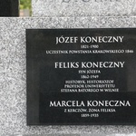 Nowy nagrobek prof. Feliksa Konecznego i jego rodziny