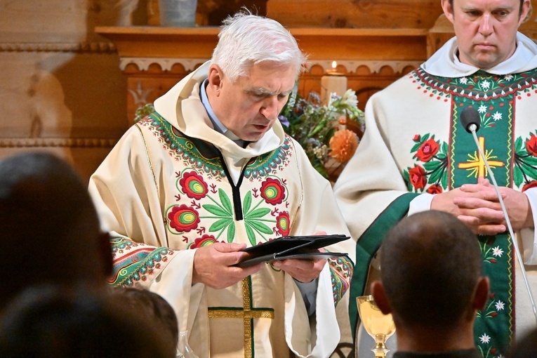 O "Bożych przemytnikach" na Wiktorówkach