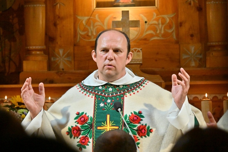 O "Bożych przemytnikach" na Wiktorówkach