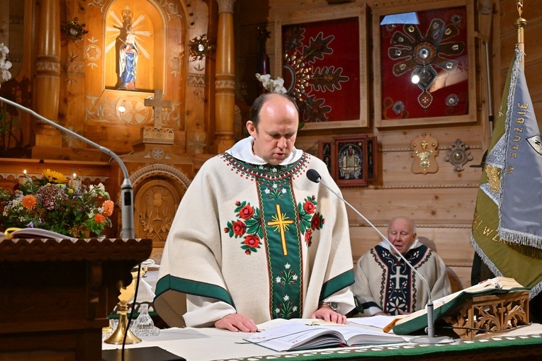 O "Bożych przemytnikach" na Wiktorówkach