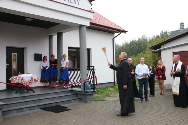 Nowy dom parafialny w Małęczynie