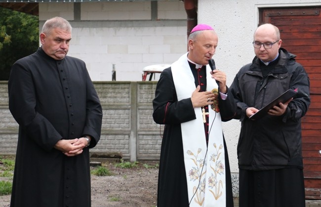 Nowy dom parafialny w Małęczynie