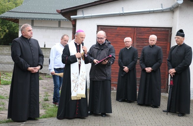 Nowy dom parafialny w Małęczynie