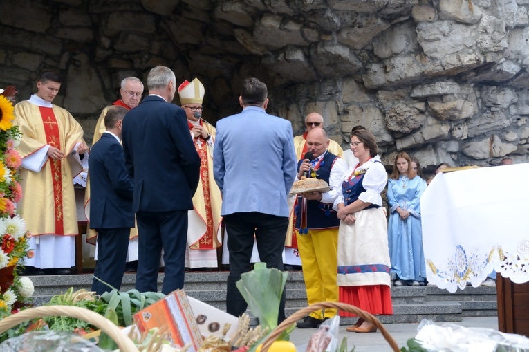 Diecezjalne dożynki na Górze św. Anny