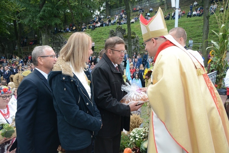 Diecezjalne dożynki na Górze św. Anny