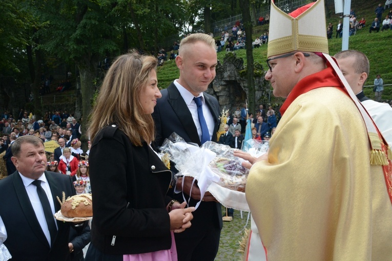 Diecezjalne dożynki na Górze św. Anny