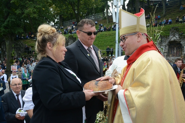 Diecezjalne dożynki na Górze św. Anny