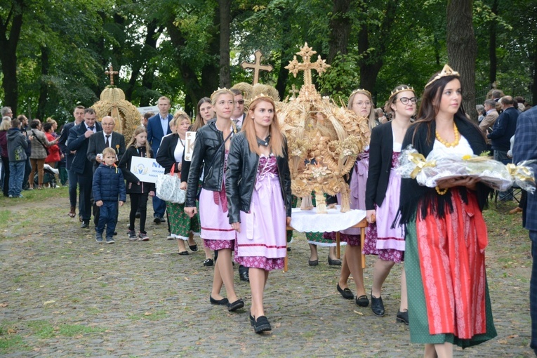 Diecezjalne dożynki na Górze św. Anny