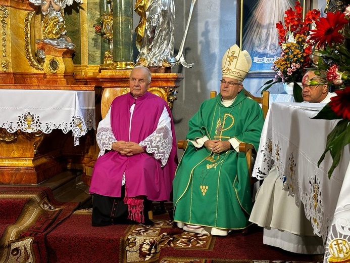 Ks. Jan Maciołek od 35 lat posługuje w par. św. Mikołaja w Domaszkowie.