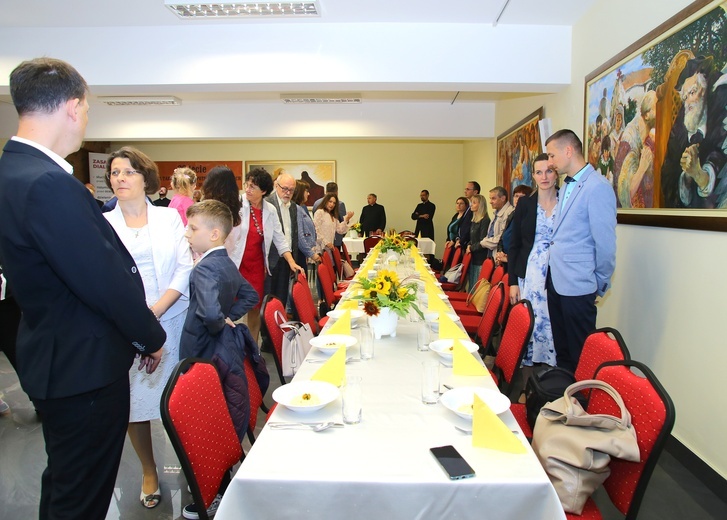 Tarnów. 20 lat tarnowskiego ośrodka Spotkań Małżeńskich