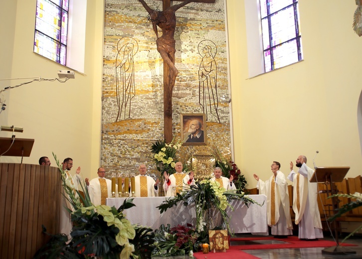 Tarnów. 20 lat tarnowskiego ośrodka Spotkań Małżeńskich