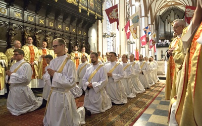 32 kandydatów do seminariów duchownych w Warszawie
