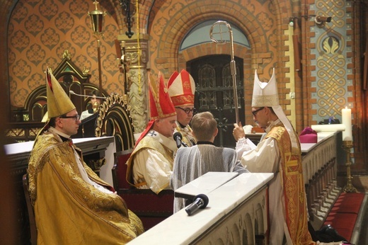 Kochłowice. Inscenizacja święceń biskupich Wilhelma Pluty i otwarcie wystawy