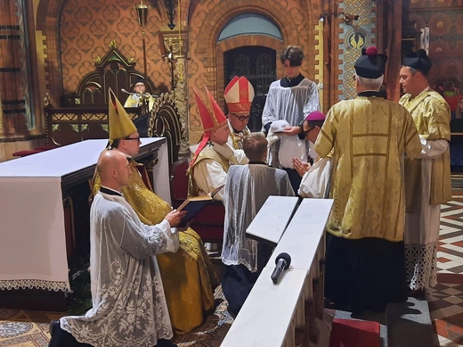Kochłowice. Inscenizacja święceń biskupich Wilhelma Pluty i otwarcie wystawy