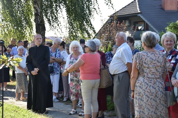 Dębica-Latoszyn. Koronka na ulicach miast