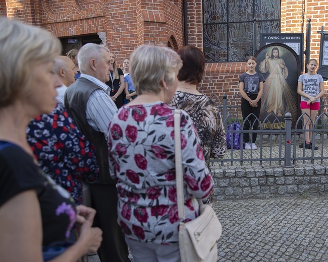 Iskra Miłosierdzia w Karlinie