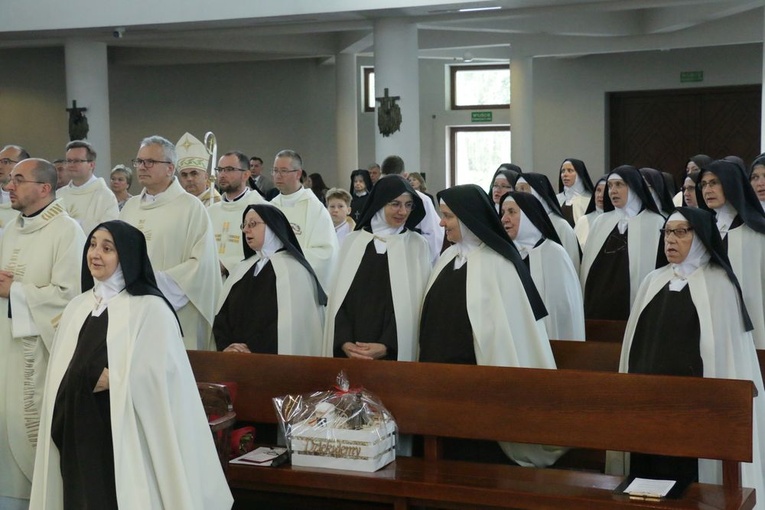 75 lat karmelitanek w Lublinie