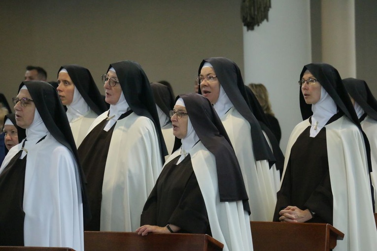 75 lat karmelitanek w Lublinie