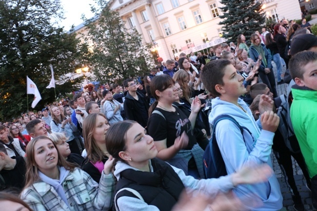 Apel Młodych w Radomiu