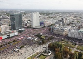 Marsz "miliona serc" na ulicach Warszawy