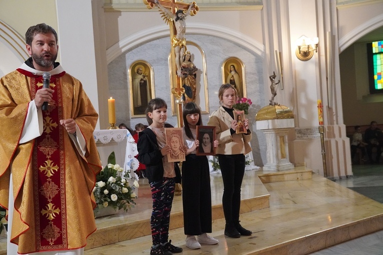 Ze św. Teresą od Dzieciątka Jezus i Najświętszego Oblicza